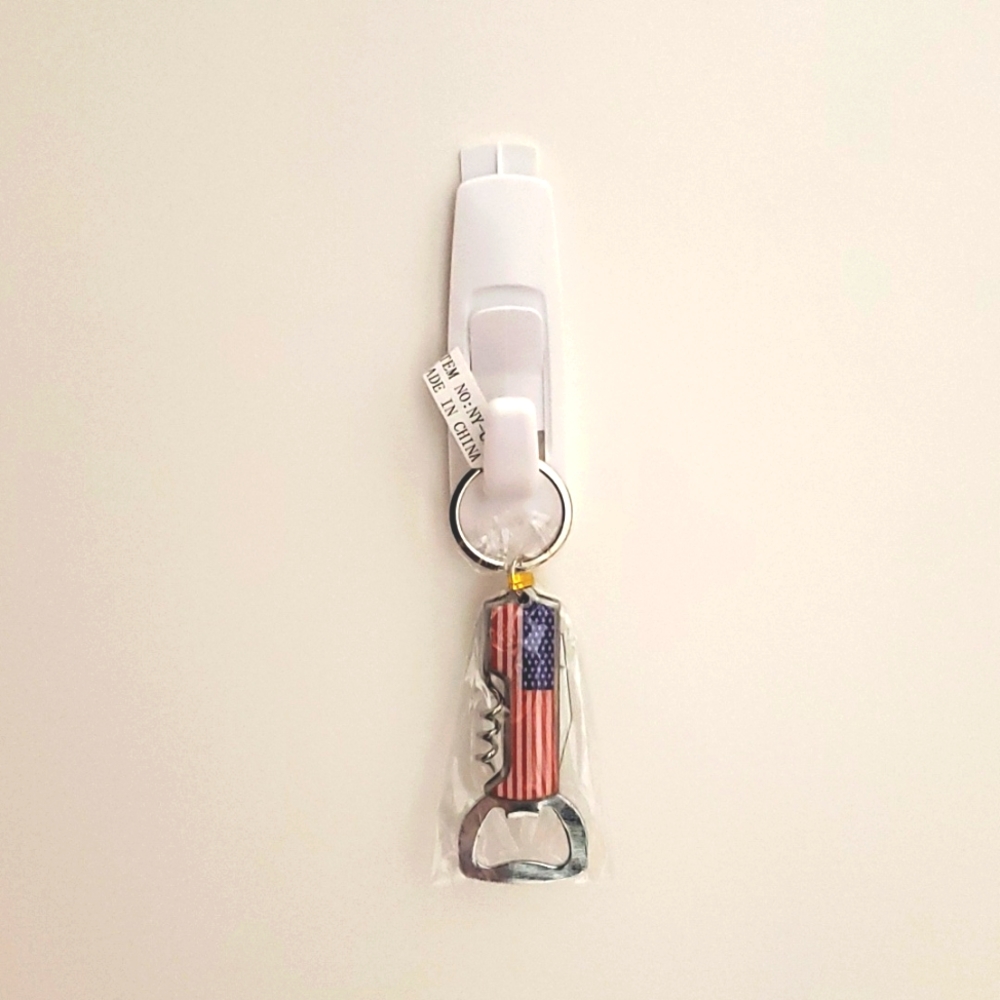 🆕️USA 🇺🇸 BOTTLE/ CAN OPENER KEYRING BONUS: BLADE